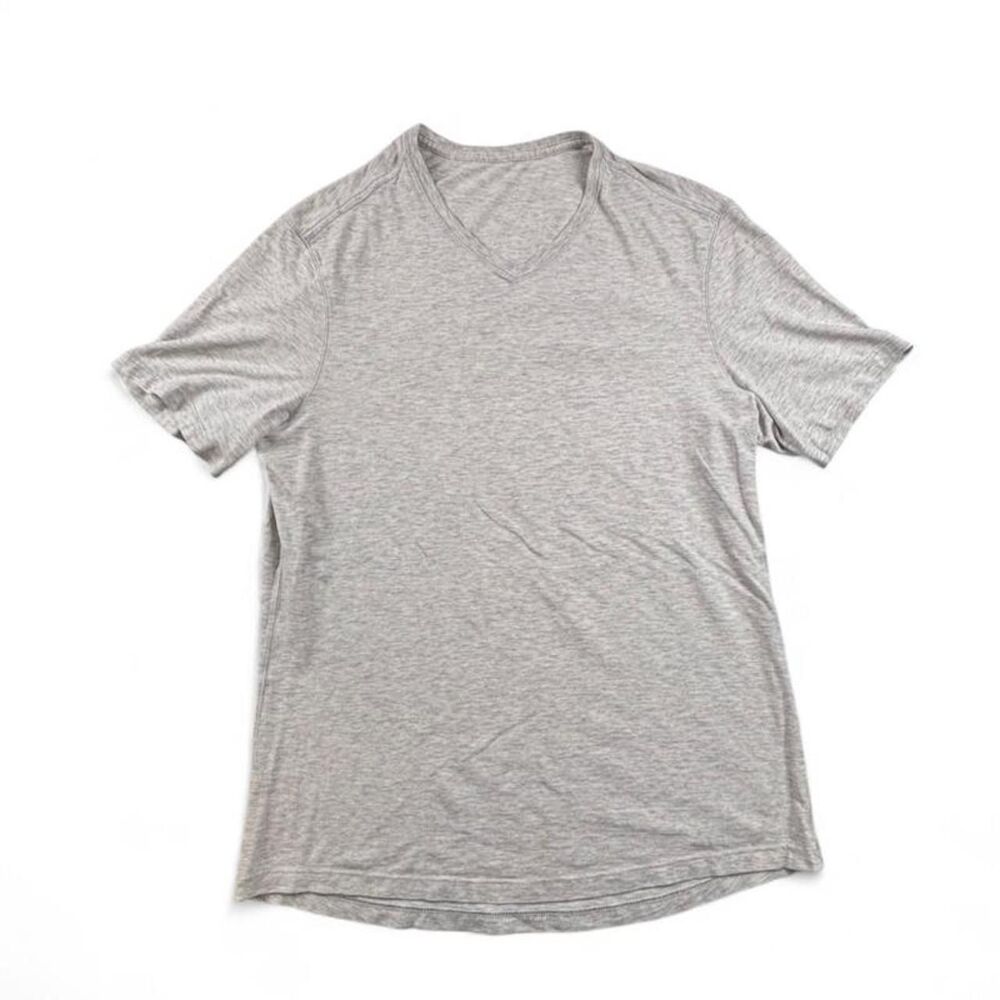 Lululemon Men’s Small Gray Heather V-Neck Short Sleeve Athletic T-Shirt